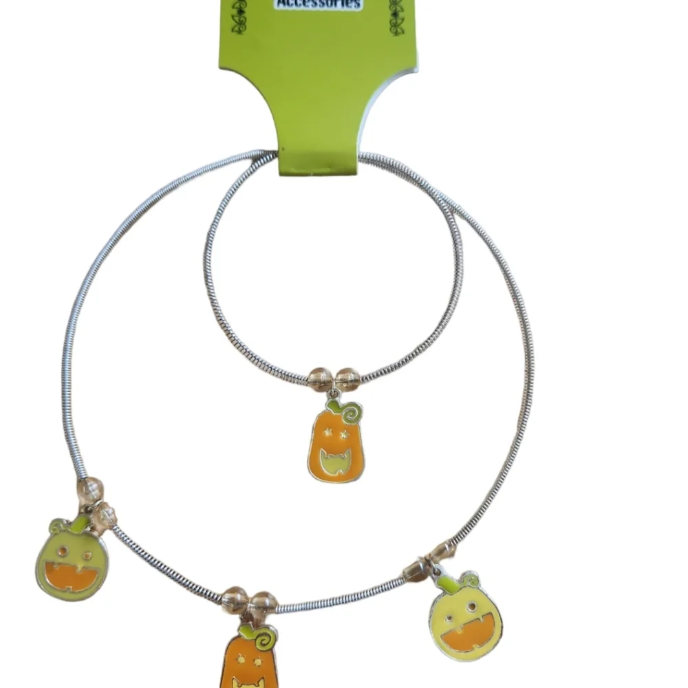 Halloween Necklace + Bracelet Set Pumpkin Charms Child